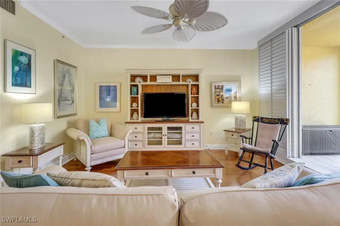 Picture of 410 Bayfront Pl 2303, Naples, FL 34102