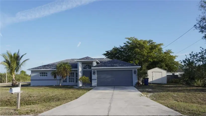 Picture of 205 Mossrosse St, Fort Myers FL 33913