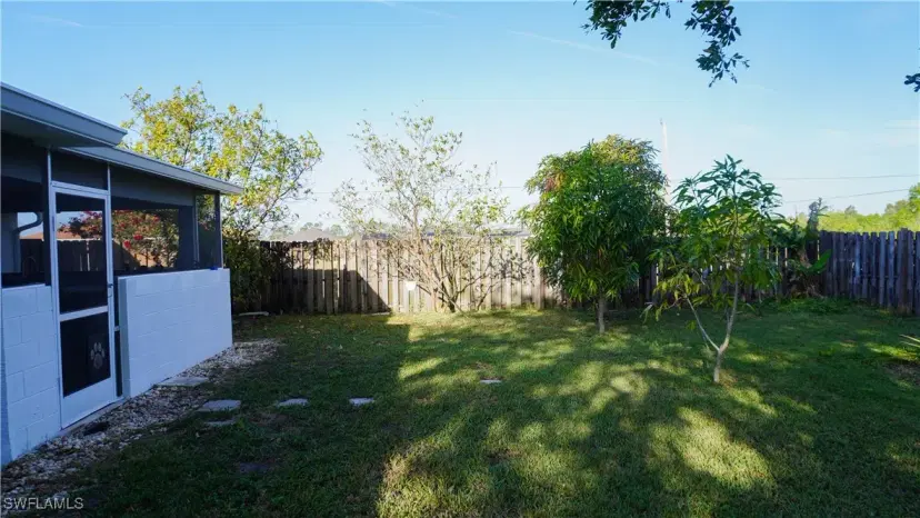 Picture of 205 Mossrosse St, Fort Myers FL 33913