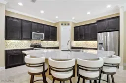 Picture of 4418 Tamarind Way, Naples, FL 34119