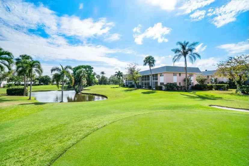 Picture of 18081 SE Counrty Club Drive 43, Jupiter FL 33469