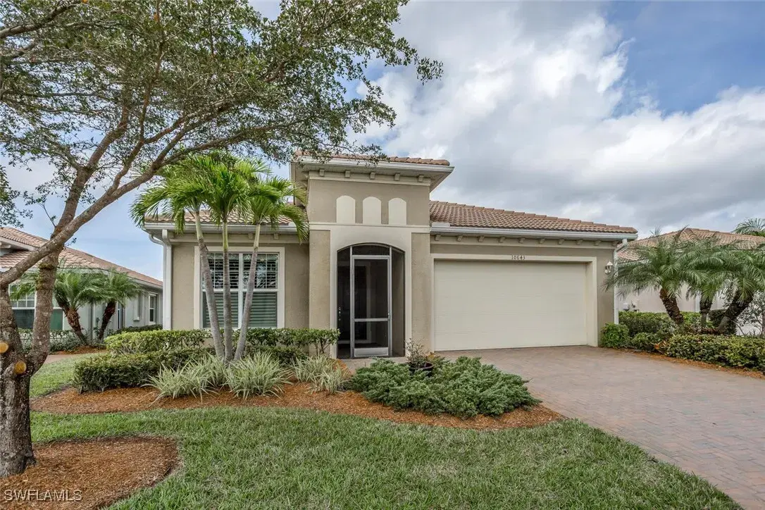 Picture of 10643 Carena Cir, Fort Myers, FL 33913