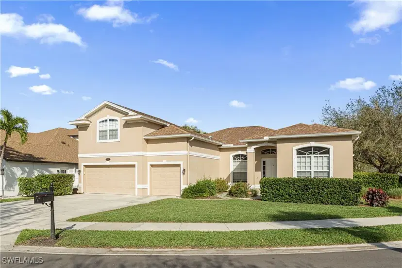 Picture of 222 Burnt Pine Dr, Naples FL 34119