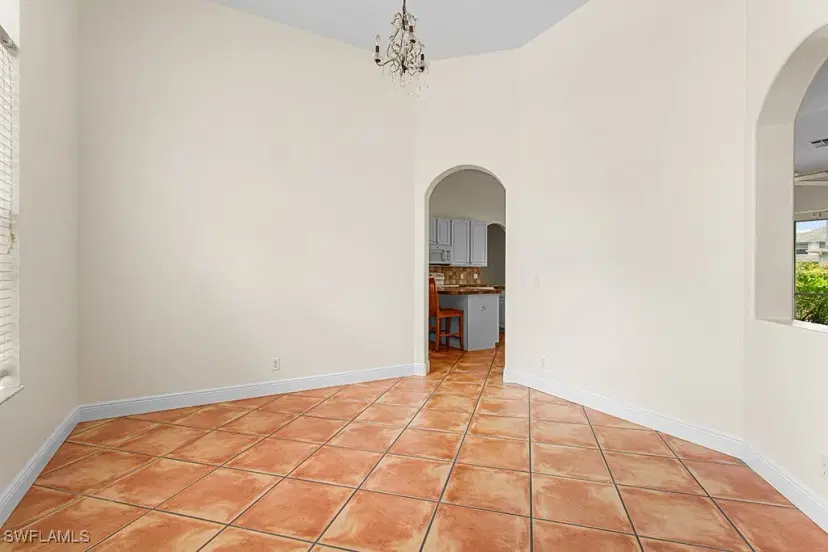 Picture of 222 Burnt Pine Dr, Naples FL 34119