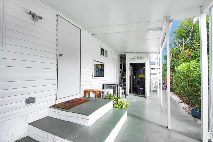 Picture of 5720 SW Cypress Dr, Fort Lauderdale FL 33312