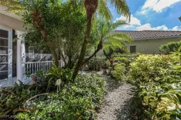 Picture of 7028 Leopardi Ct, Naples, FL 34114