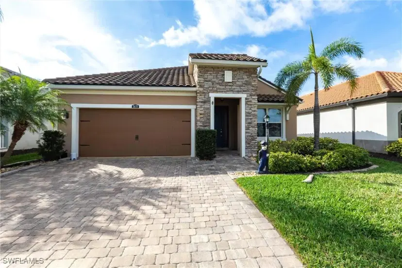 Picture of 11679 Renaissance Blvd, Venice FL 34293
