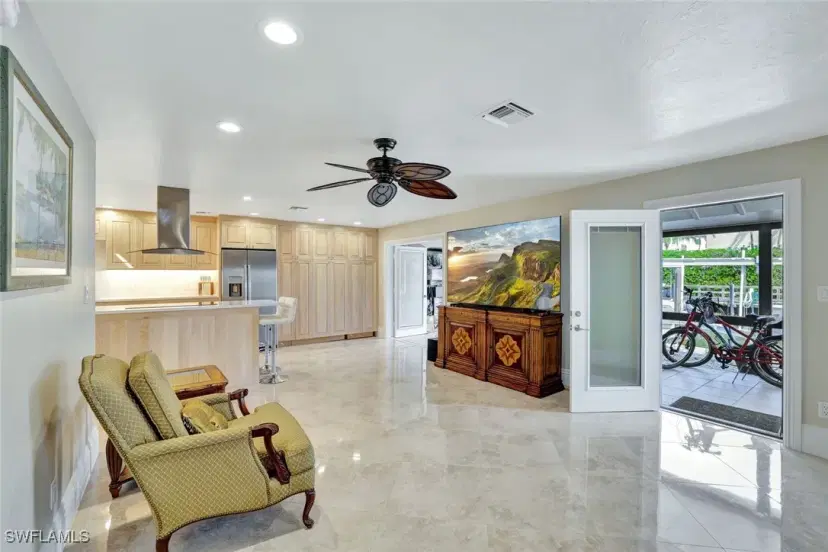 Picture of 1405 Curlew Ave 3, Naples FL 34102