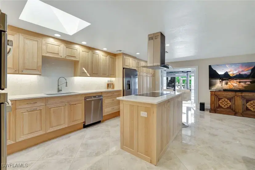 Picture of 1405 Curlew Ave 3, Naples FL 34102