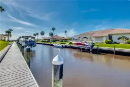 Picture of 15489 Admiralty Cir 3, North Fort Myers, FL 33917