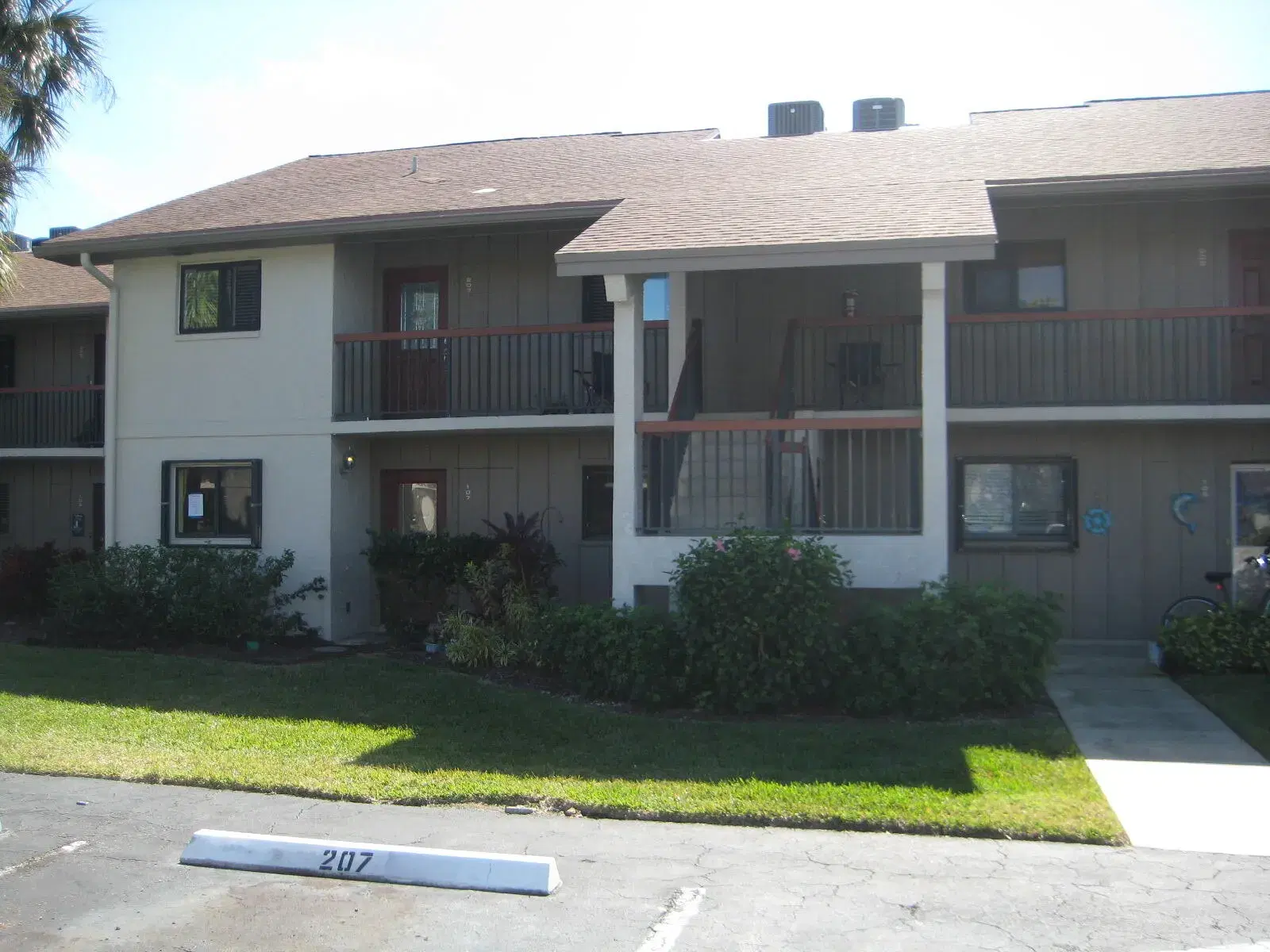 Picture of 1600 NE Dixie Hwy Highway 10-107, Jensen Beach, FL 34957
