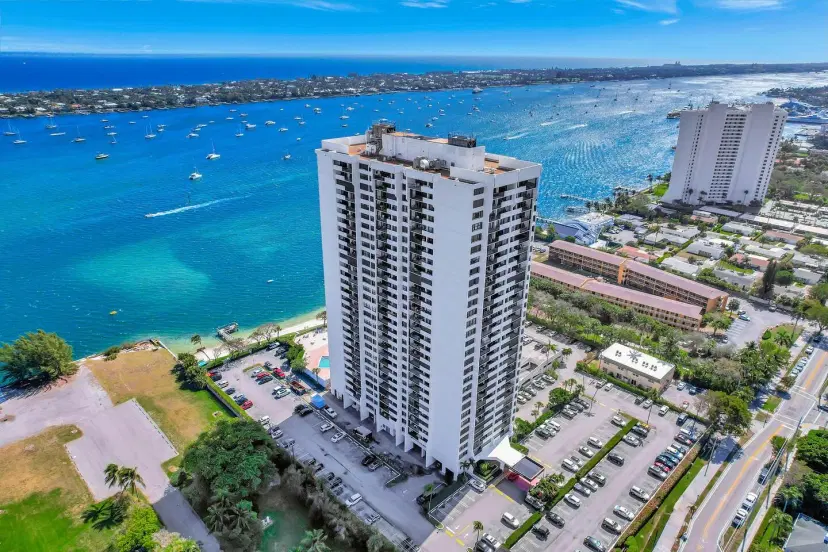 Picture of 5600 N Flagler Drive 1605, West Palm Beach FL 33407