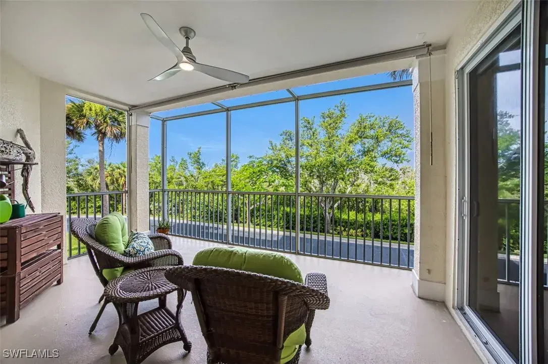 Picture of 20031 Sanibel View Cir 102, Fort Myers, FL 33908