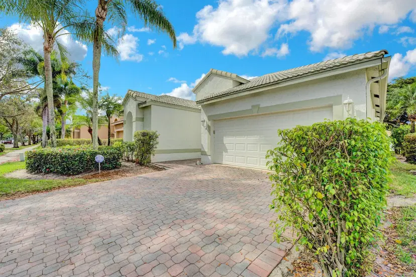Picture of 10079 Diamond Lake Road, Boynton Beach FL 33437