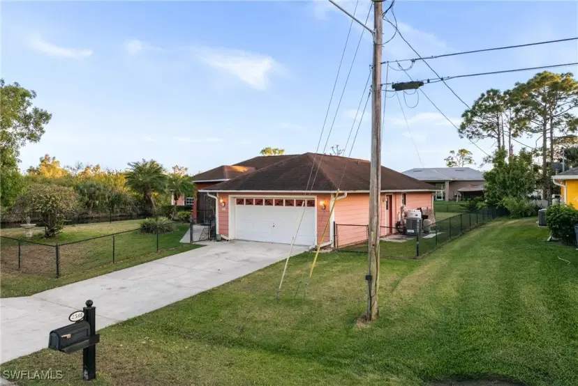Picture of 2501 11Th St W, Lehigh Acres FL 33971