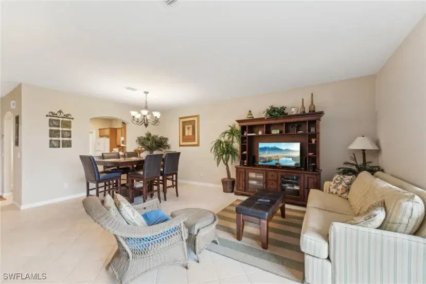 Picture of 3327 Dandolo Cir, Cape Coral FL 33909