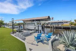 Picture of 409 Tower Dr, Cape Coral, FL 33904