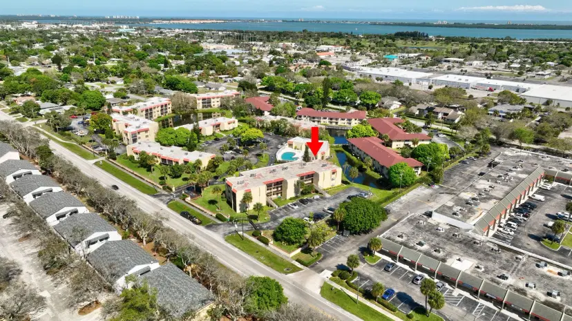 Picture of 2050 Oleander Boulevard 1 106, Fort Pierce FL 34950