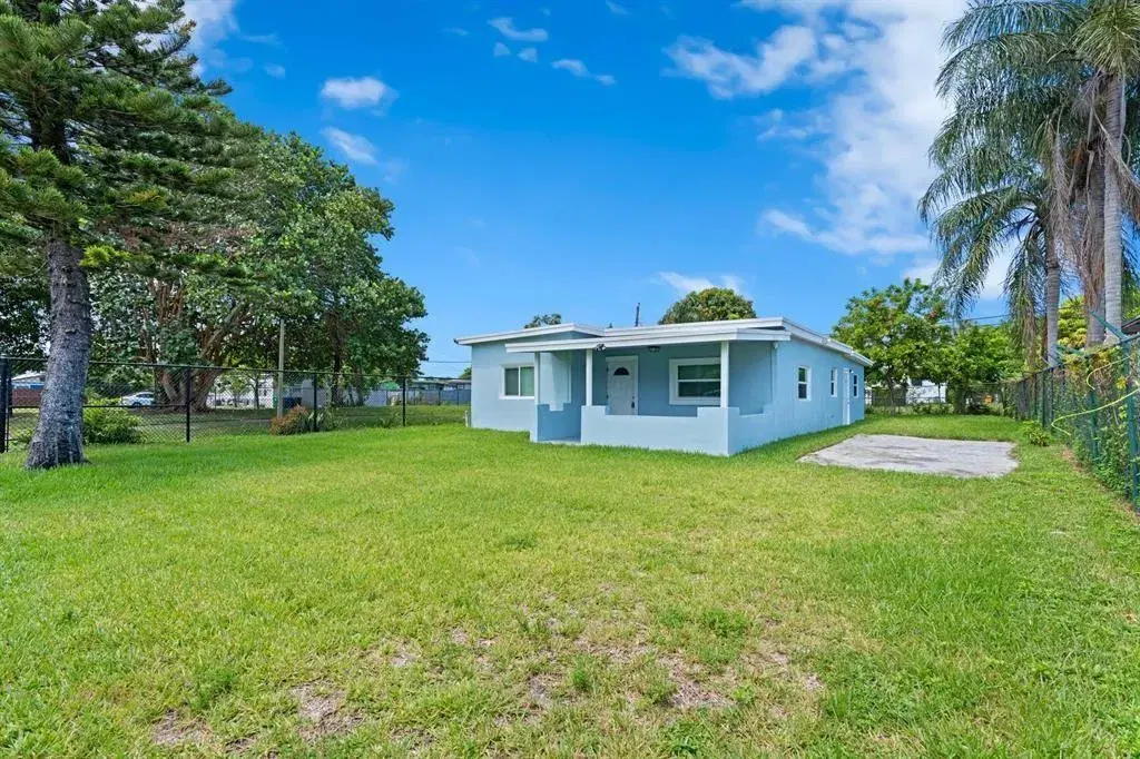 Picture of 311 NW 28Th Way, Fort Lauderdale, FL 33311