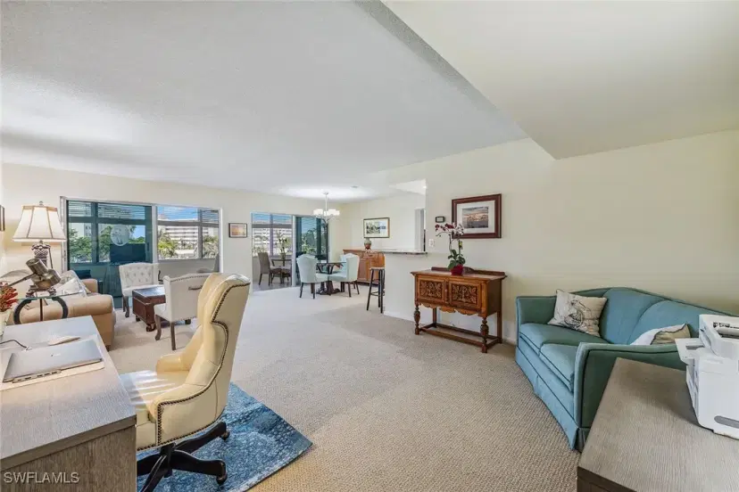 Picture of 3410 Gulf Shore Blvd N 305, Naples FL 34103
