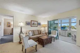Picture of 3410 Gulf Shore Blvd N 305, Naples, FL 34103
