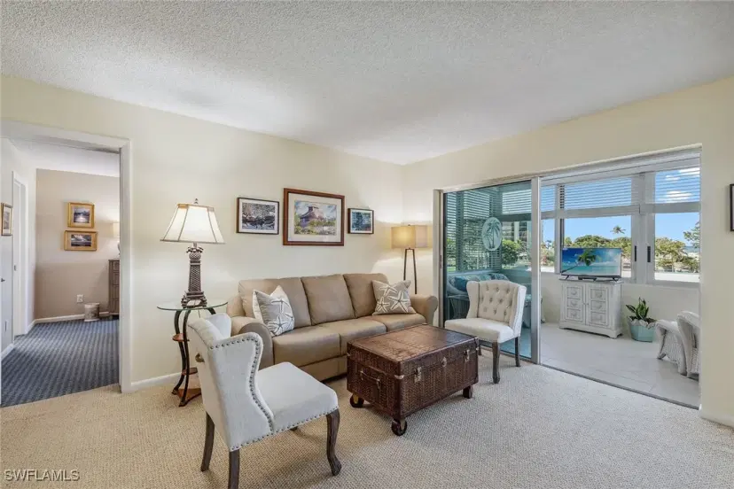 Picture of 3410 Gulf Shore Blvd N 305, Naples FL 34103