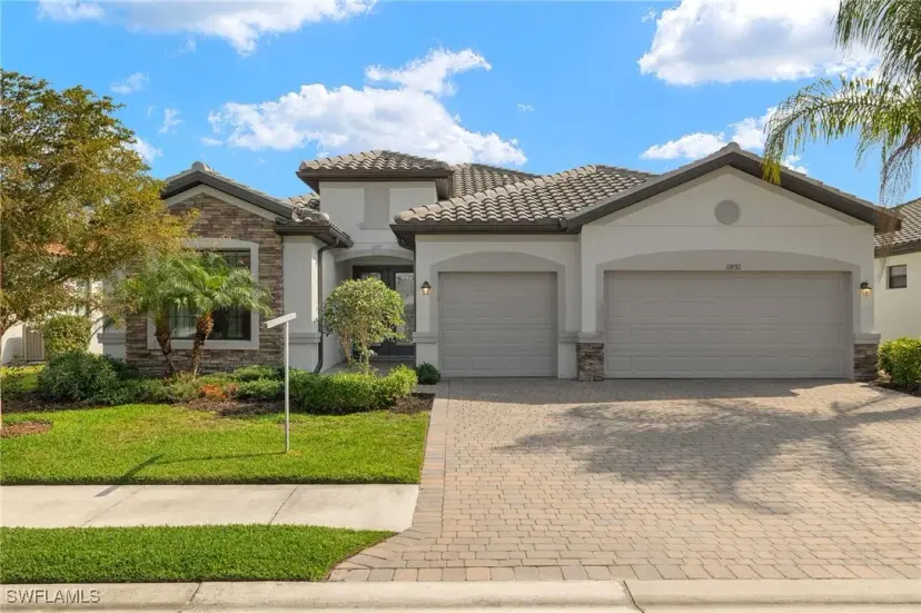 Picture of 11892 Hickory Estate Cir, Fort Myers FL 33913