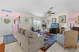 Picture of 724 Grove Dr, Naples, FL 34120