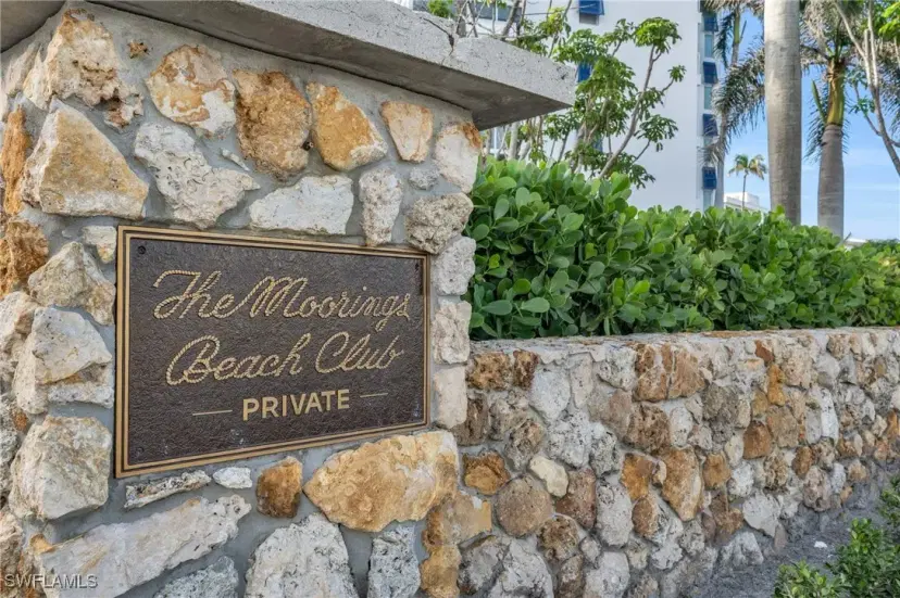 Picture of 2100 Gulf Shore Blvd N 206, Naples FL 34102