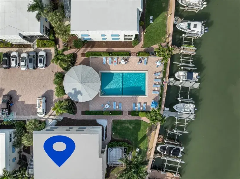 Picture of 2100 Gulf Shore Blvd N 206, Naples FL 34102