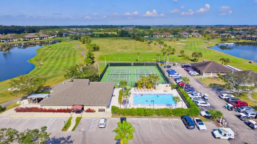 Picture of 3 Plantation Drive 102, Vero Beach FL 32966