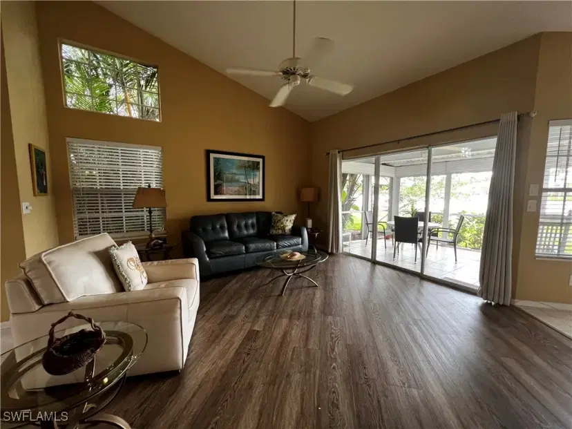 Picture of 131 Bristol Ln C-16, Naples FL 34112