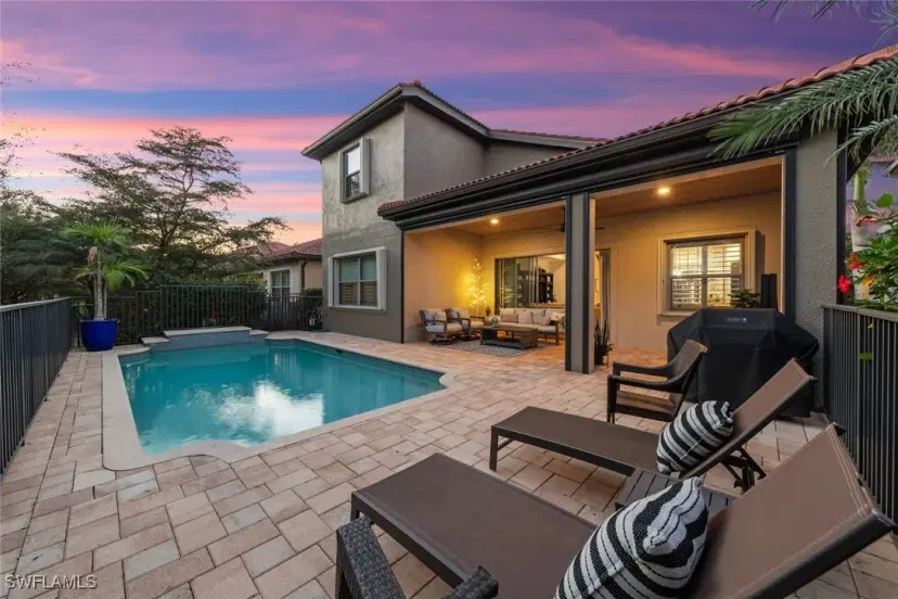 Picture of 16220 Aberdeen Ave, Naples FL 34110