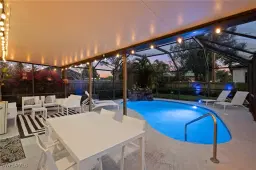 Picture of 680 102Nd Ave N, Naples, FL 34108