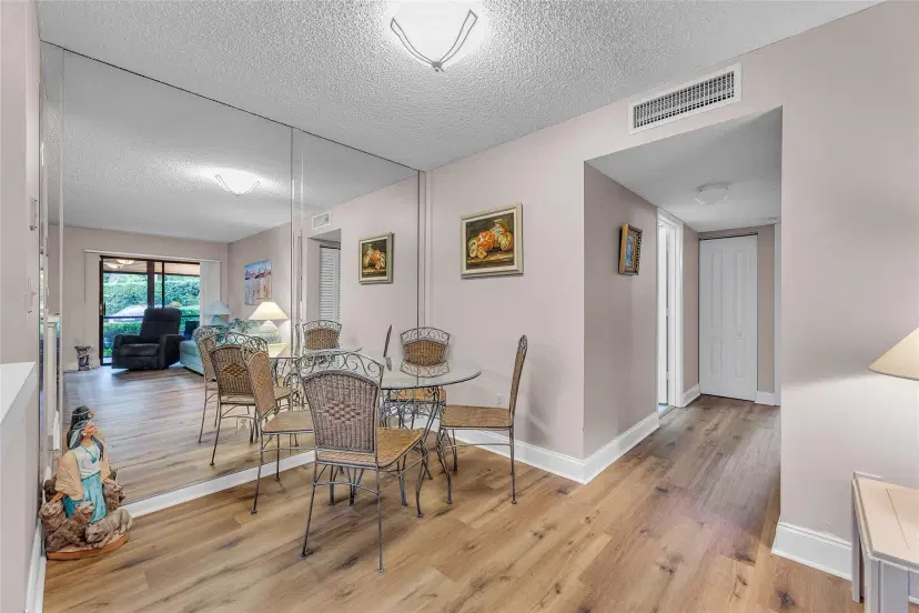 Picture of 10895 W Clairmont Cir 116, Tamarac FL 33321