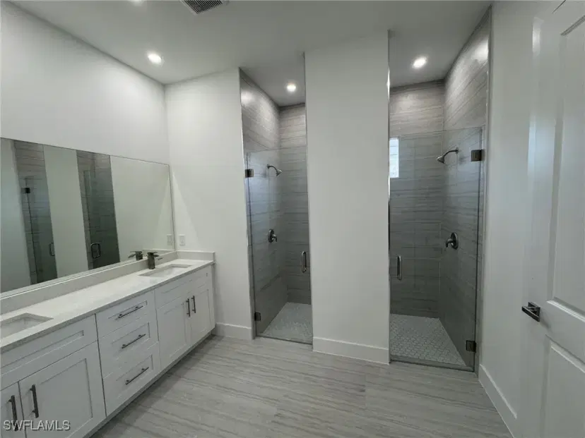 Picture of 3539 NE 14Th Pl, Cape Coral FL 33909