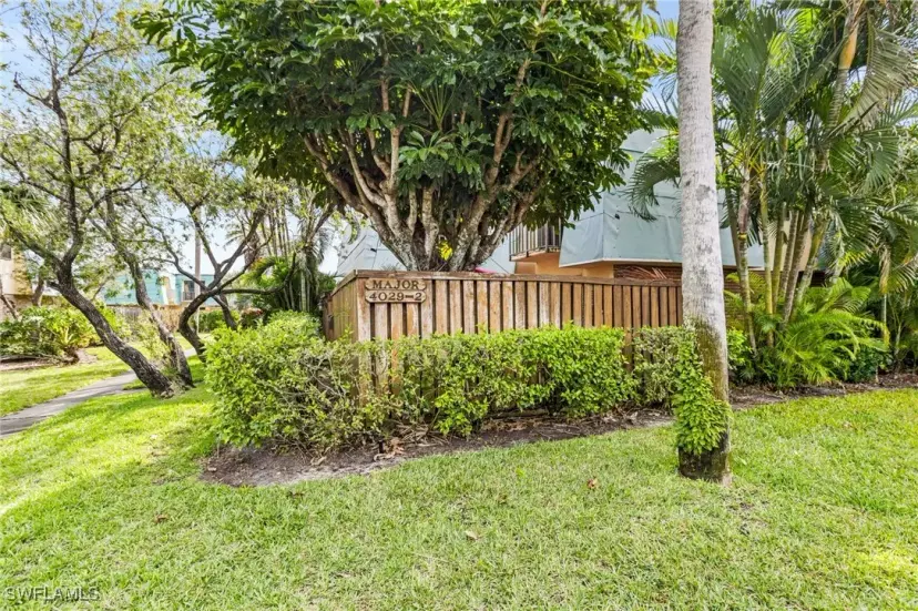 Picture of 4029 Sandlewood Ln 2, Fort Myers FL 33907