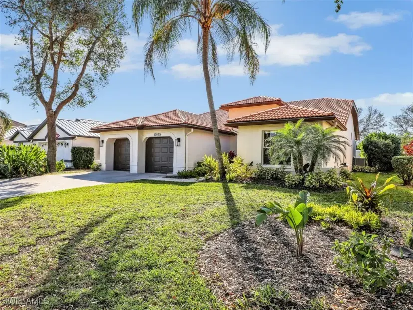Picture of 10975 Fieldfair Dr, Naples FL 34119