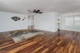 Picture of 9 Cannes Dr, Naples, FL 34112