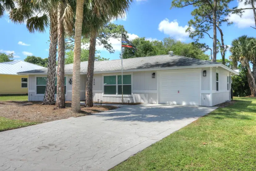 Picture of 546 Agnes Street, Sebastian FL 32958