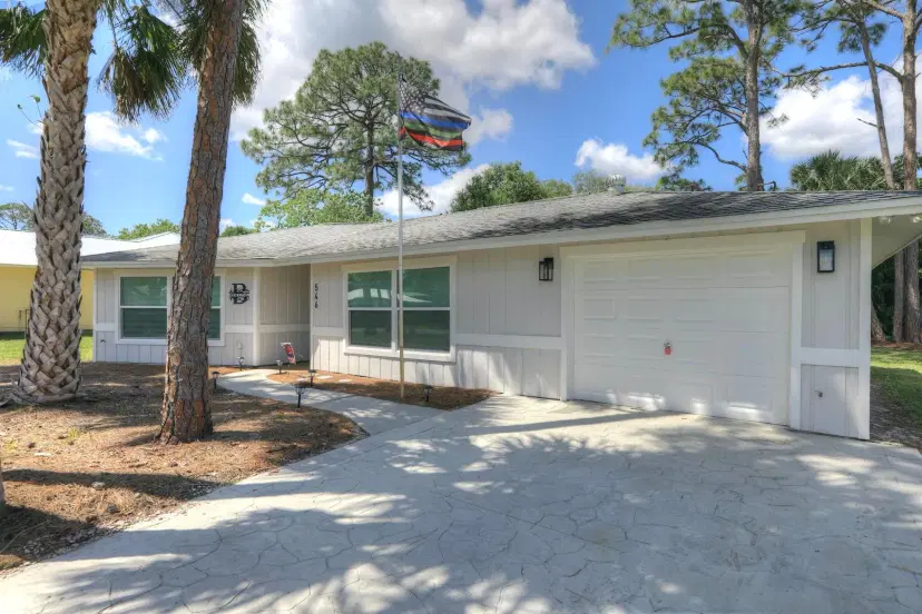 Picture of 546 Agnes Street, Sebastian FL 32958