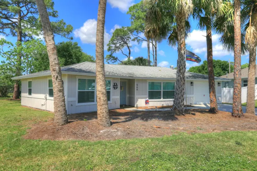 Picture of 546 Agnes Street, Sebastian FL 32958