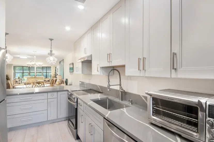 Picture of 1041 Orange Terrace 101, Delray Beach FL 33445