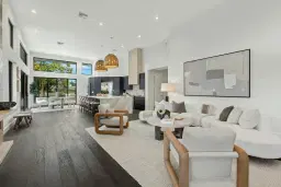 Picture of 2680 Twin Oaks Way, Wellington, FL 33414