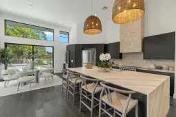Picture of 2680 Twin Oaks Way, Wellington, FL 33414