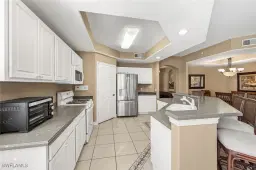 Picture of 11069 Harbour Yacht CT 102, Fort Myers, FL 33908