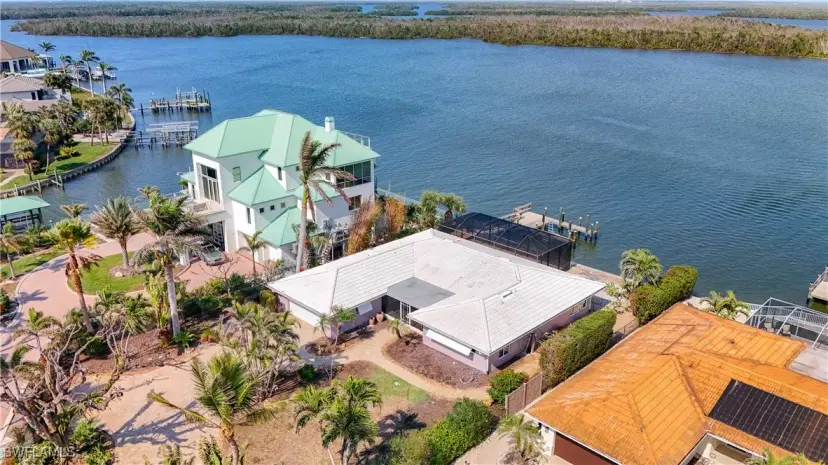 Picture of 5650 Williams Dr, Fort Myers Beach FL 33931