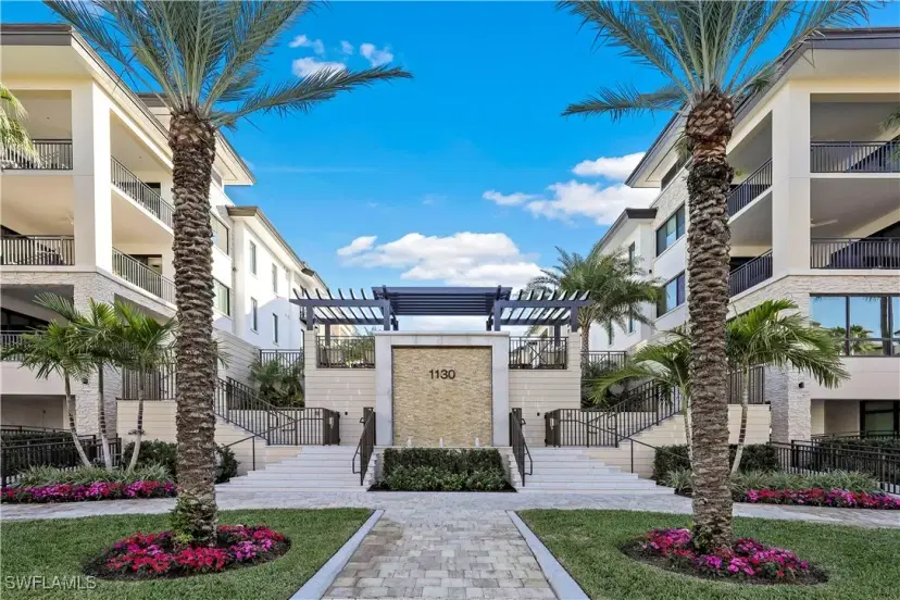 Picture of 1130 3Rd Ave S 512, Naples FL 34102