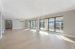 Picture of 1130 3Rd Ave S 512, Naples, FL 34102