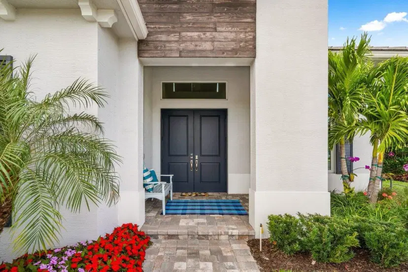 Picture of 9352 Coral Isles Circle, Palm Beach Gardens FL 33412